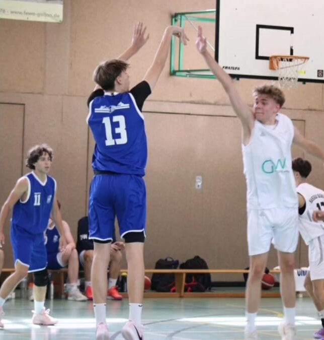Astro-Roundup KW39: Erster Sieg für U18m1